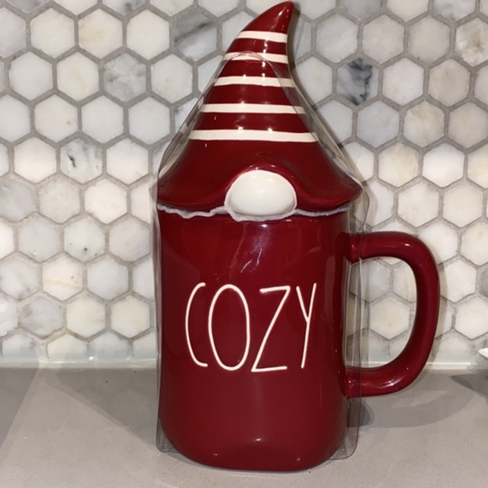 Rae Dunn Cozy Mug with Gnome Topper‎